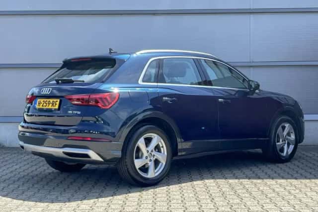 Audi Q3 (2020) thumbnail 2