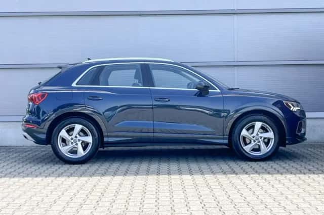 Audi Q3 (2020) thumbnail 3