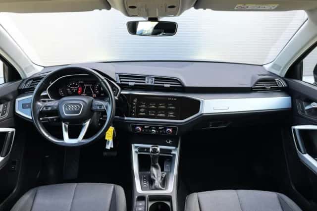 Audi Q3 (2020) thumbnail 5