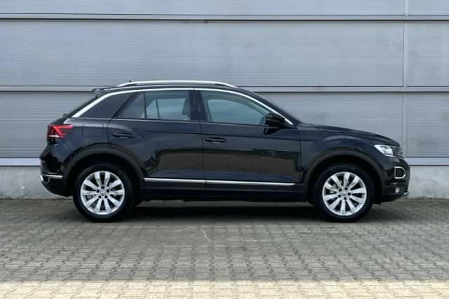Volkswagen T-Roc (2020) thumbnail 3