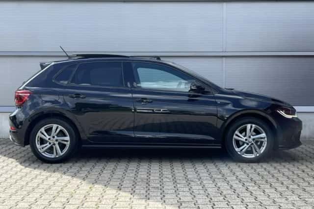 Volkswagen Polo (2022) thumbnail 3