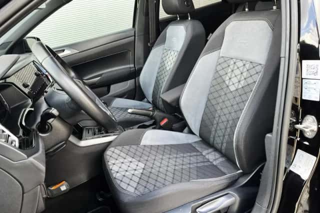 Volkswagen Polo (2022) thumbnail 4