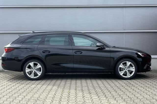 SEAT Leon Sportstourer (2026) thumbnail 3