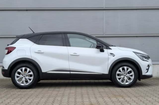 Renault Captur (2020) thumbnail 3