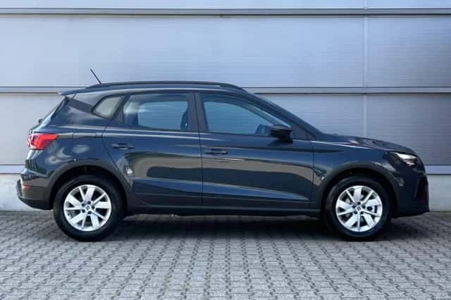 SEAT Arona (2026) thumbnail 3