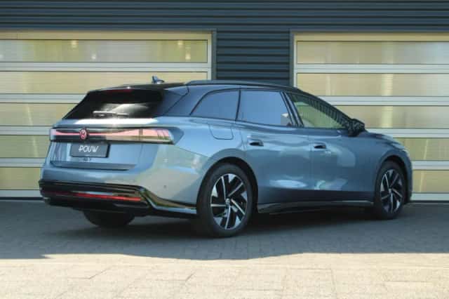 Volkswagen ID.7 (2026) thumbnail 2