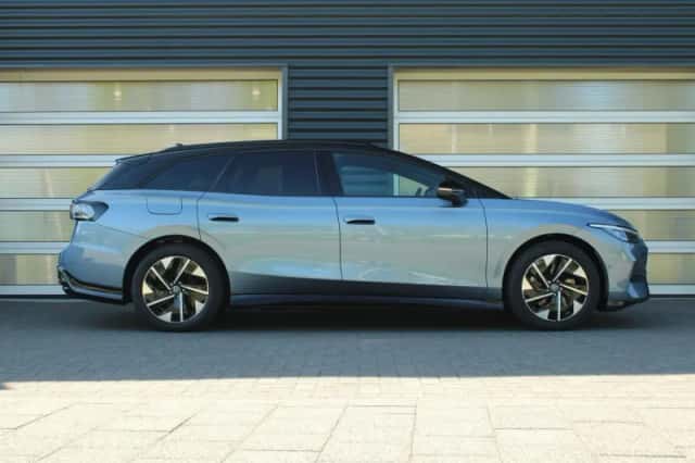 Volkswagen ID.7 (2026) thumbnail 3