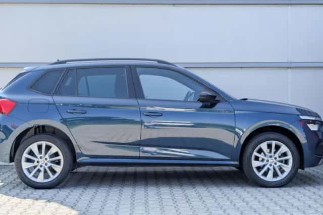 Škoda Kamiq (2021) thumbnail 3
