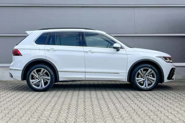Volkswagen Tiguan (2023) thumbnail 3