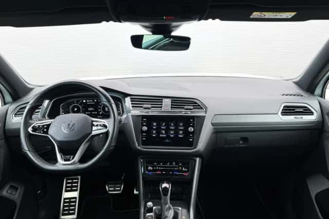 Volkswagen Tiguan (2023) thumbnail 5