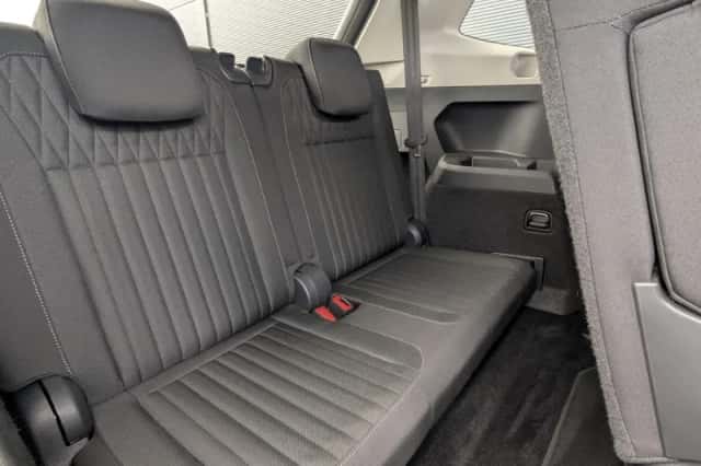 Volkswagen Tiguan (2024) thumbnail 6