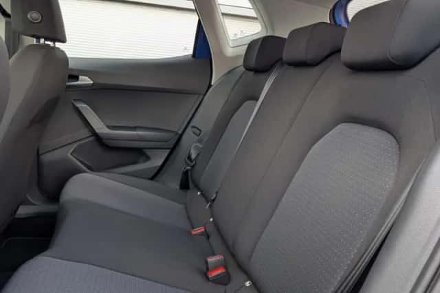 SEAT Arona (2022) thumbnail 6