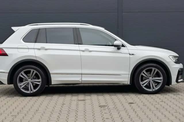Volkswagen Tiguan (2020) thumbnail 3