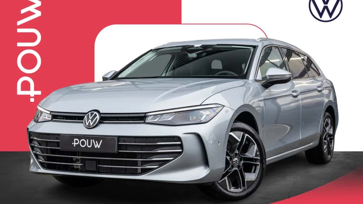 Volkswagen Passat (2025) — foto 1