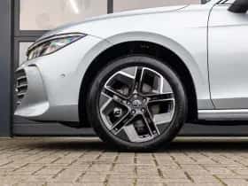 Volkswagen Passat (2025) thumbnail 13