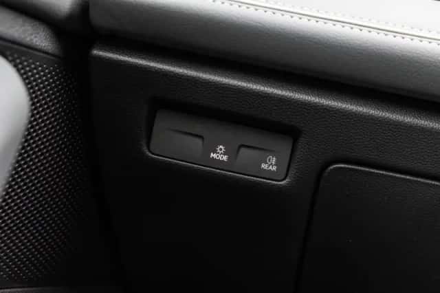 Volkswagen Passat (2025) thumbnail 35