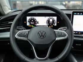 Volkswagen Passat (2025) thumbnail 36