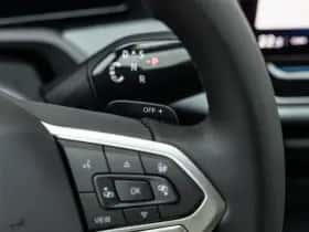 Volkswagen Passat (2025) thumbnail 38