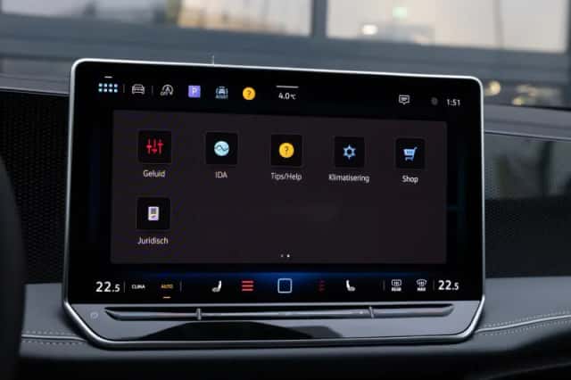 Volkswagen Passat (2025) thumbnail 43