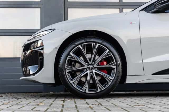 Audi A6 (2026) thumbnail 12