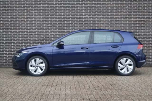 Volkswagen Golf (2023) thumbnail 13