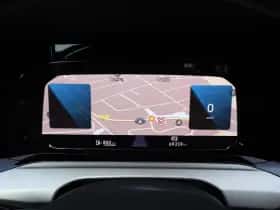 Volkswagen Golf (2023) thumbnail 22