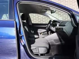 Volkswagen Golf (2023) thumbnail 31