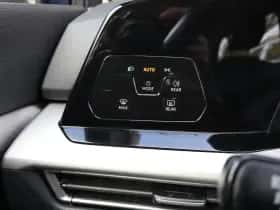 Volkswagen Golf (2023) thumbnail 36