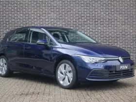 Volkswagen Golf (2023) thumbnail 10