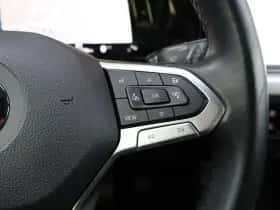 Volkswagen Golf (2021) thumbnail 27