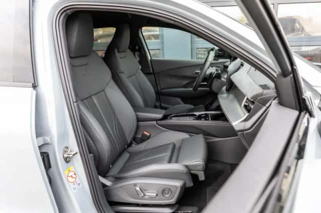 Audi Q3 (2025) thumbnail 13