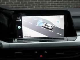 Volkswagen Golf (2021) thumbnail 25