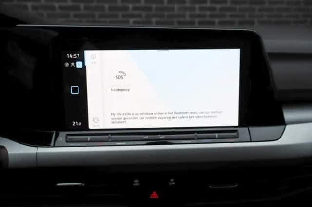Volkswagen Golf (2021) thumbnail 35