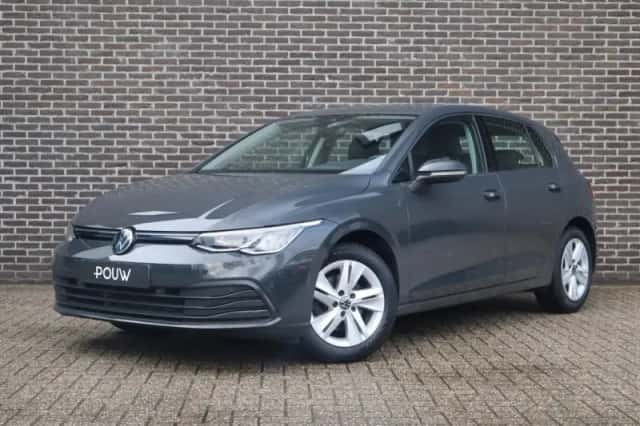 Volkswagen Golf (2021) thumbnail 36