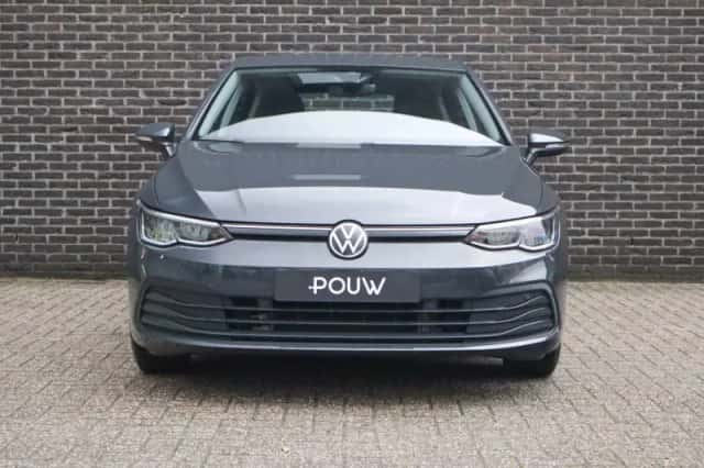 Volkswagen Golf (2021) thumbnail 6