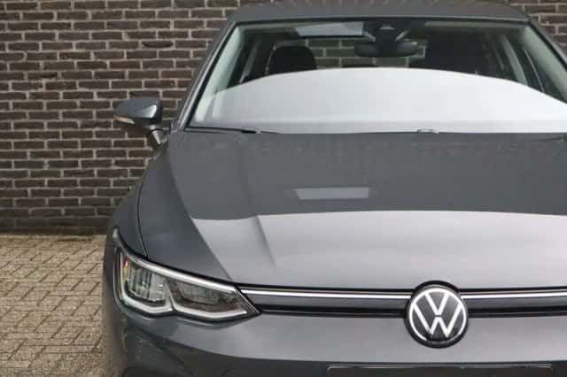 Volkswagen Golf (2021) thumbnail 7