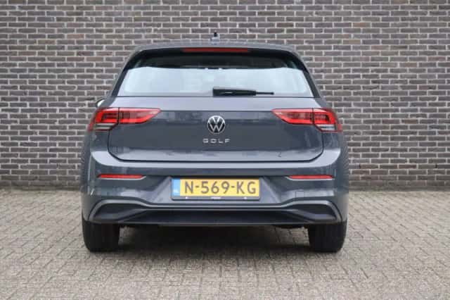 Volkswagen Golf (2021) thumbnail 9