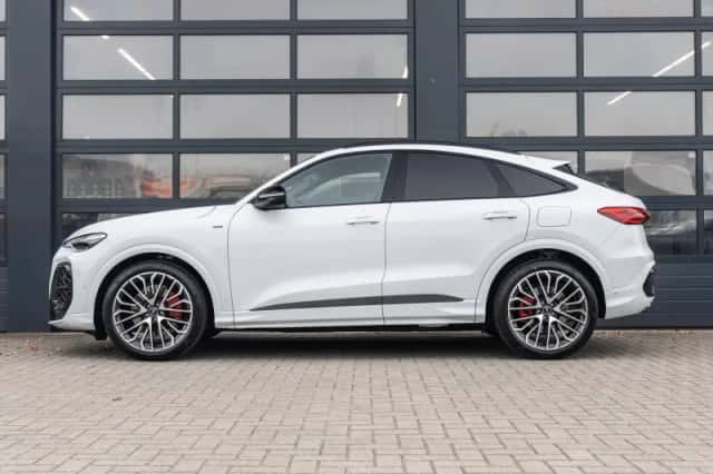 Audi Q5 (2026) thumbnail 13