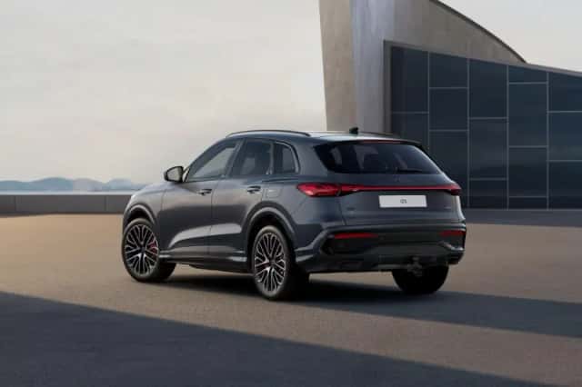 Audi Q5 (2026) thumbnail 2