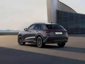 Audi Q5 (2026) thumbnail 2