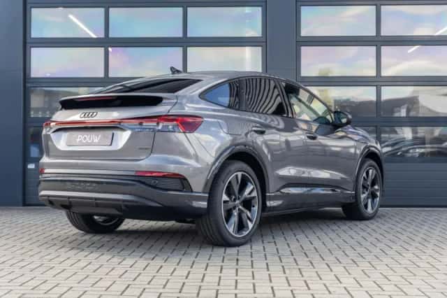 Audi Q4 (2026) thumbnail 2