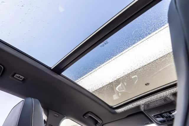 Volkswagen Tiguan (2026) thumbnail 17