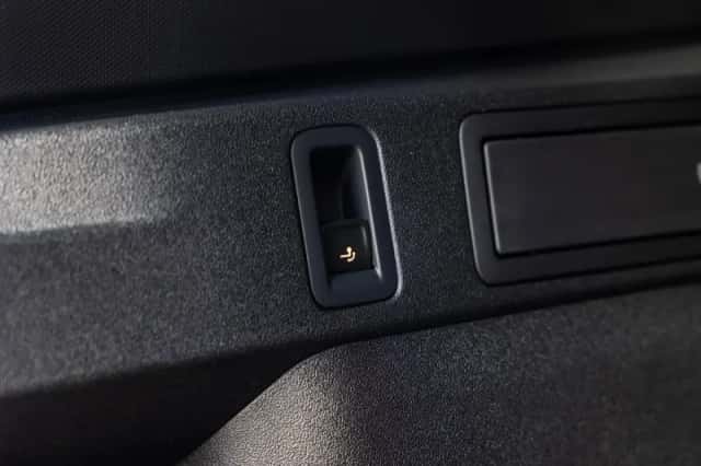 Volkswagen Tiguan (2026) thumbnail 23