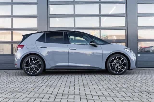 Volkswagen ID.3 (2026) thumbnail 3