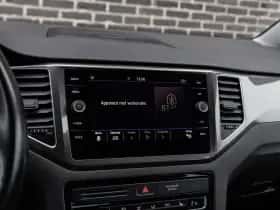 Volkswagen Golf (2019) thumbnail 37