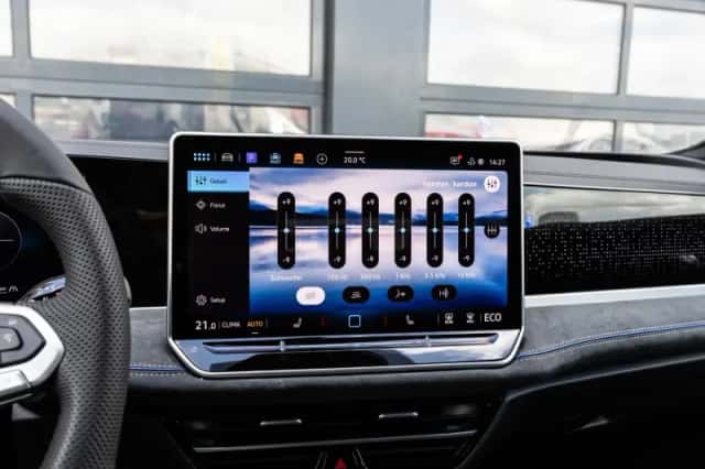 Volkswagen Passat (2026) thumbnail 45