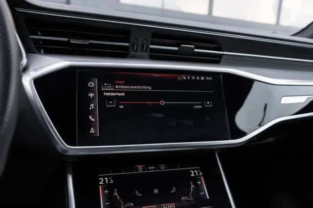 Audi A6 (2021) thumbnail 44
