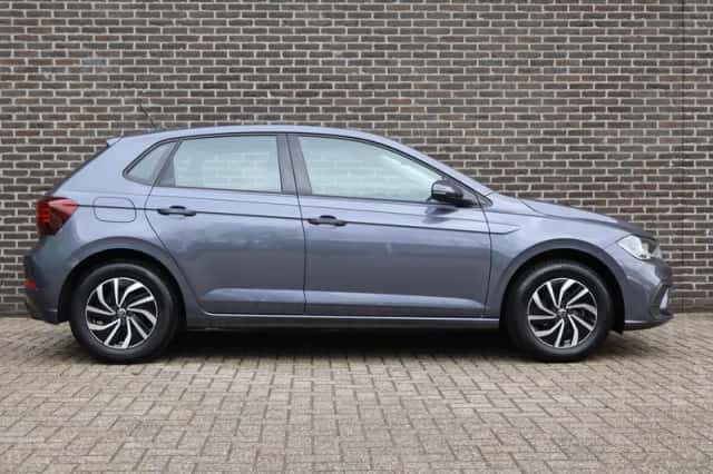 Volkswagen Polo (2022) thumbnail 3
