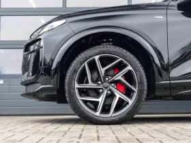 Audi Q6 e-tron (2025) thumbnail 12