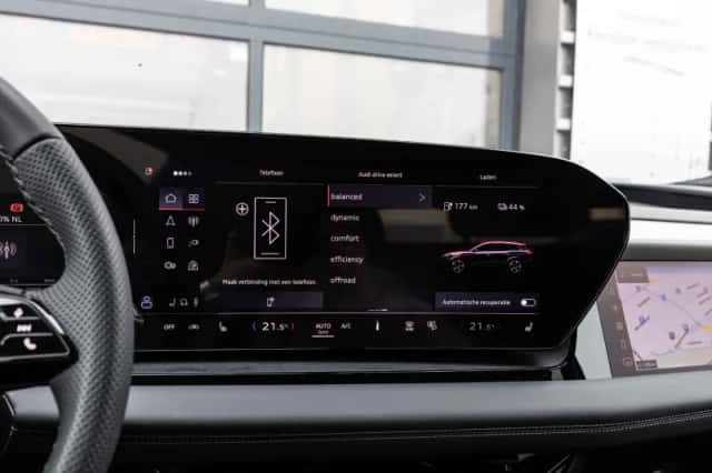 Audi Q6 e-tron (2025) thumbnail 41